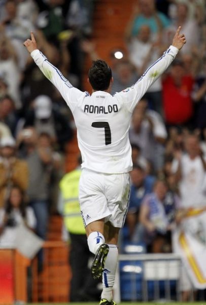 景令场边观 景令场边观