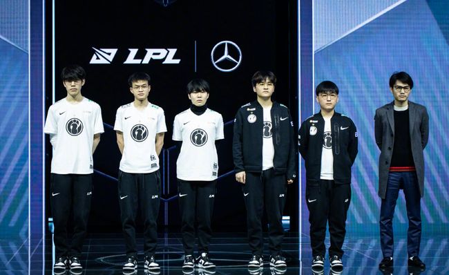 西拒绝拜仁 西拒绝拜仁